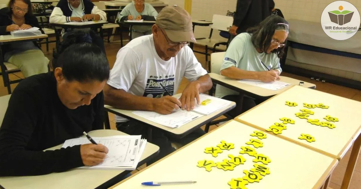 Cursos de Alfabetização de Jovens e Adultos