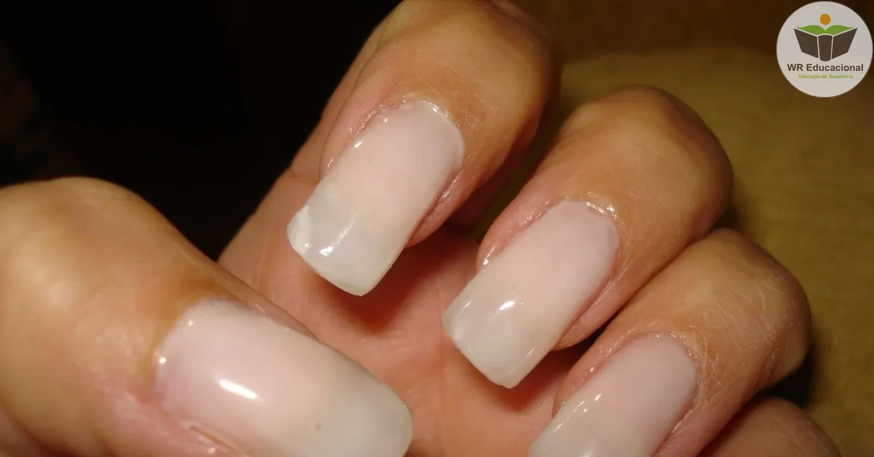 Cursos de Unhas de Gel